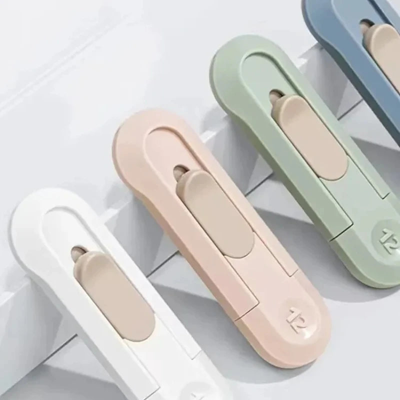 Minimalist Retractable Knife