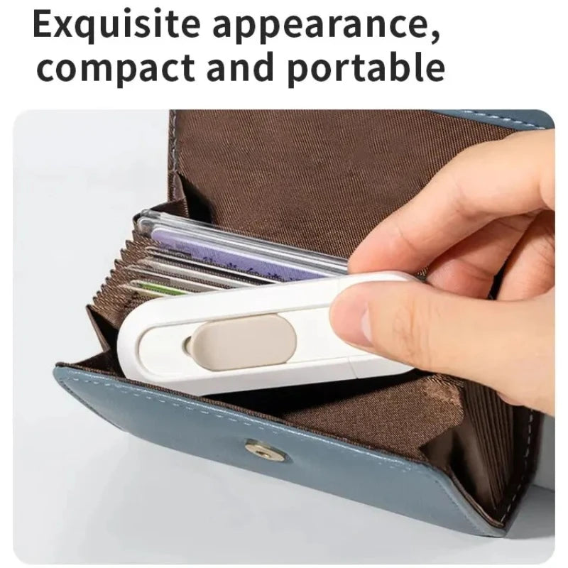 Minimalist Retractable Knife