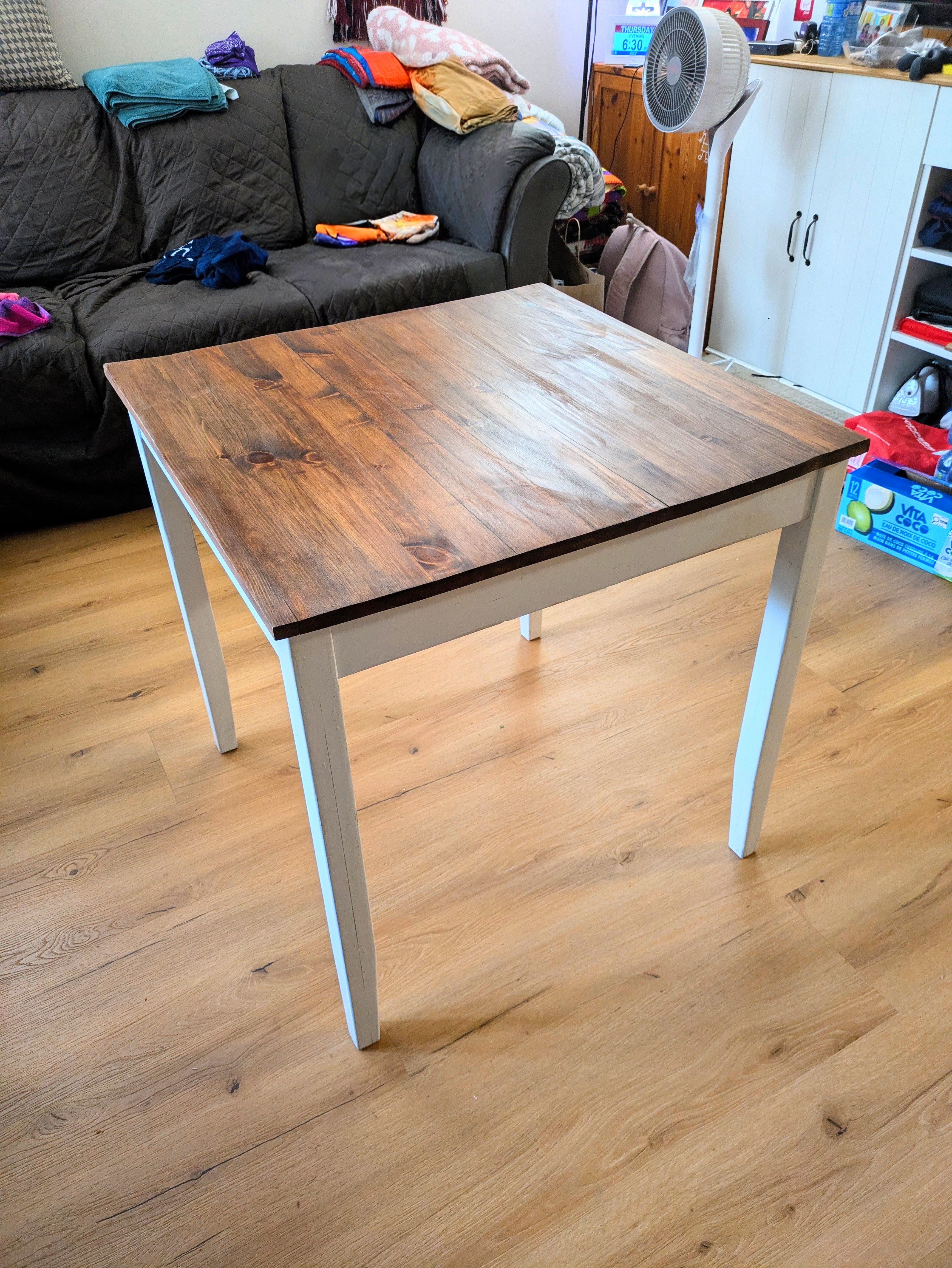 Pine Table
